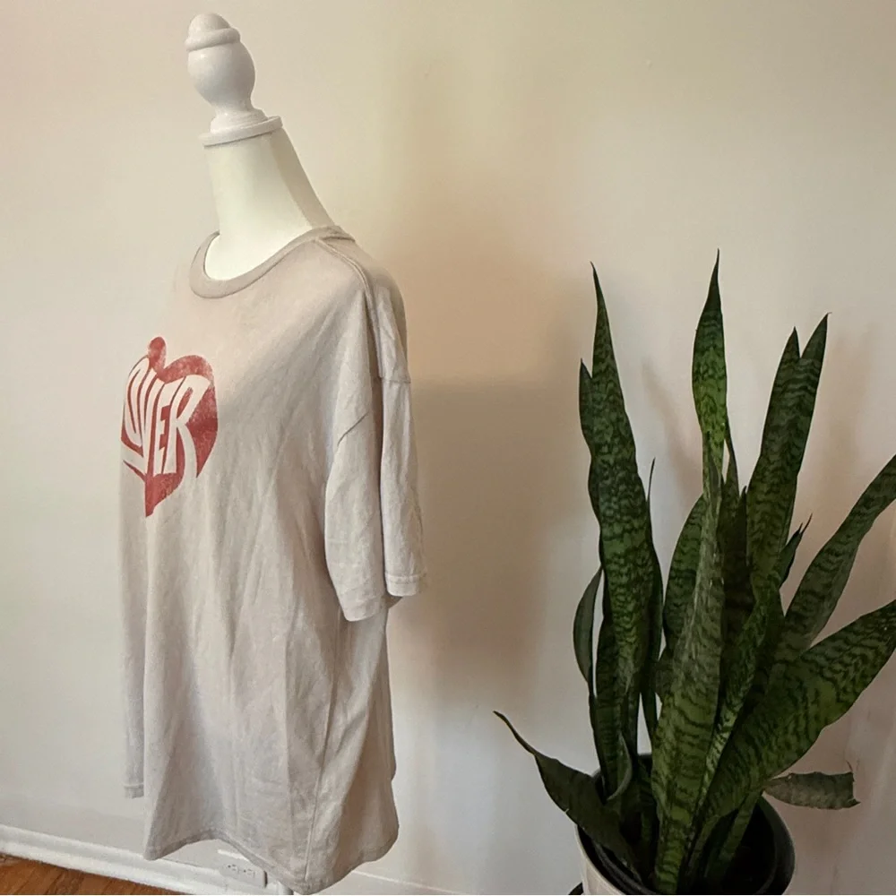 MAD Engine | Lover Graphic Tee - Picture 2 of 8